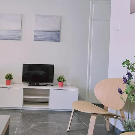 Nissi Twins Apts 아파트 아이아 나파