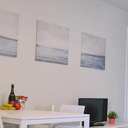 Nissi Twins Apts Apartment