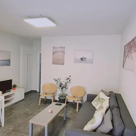 Nissi Twins Apts Apartment